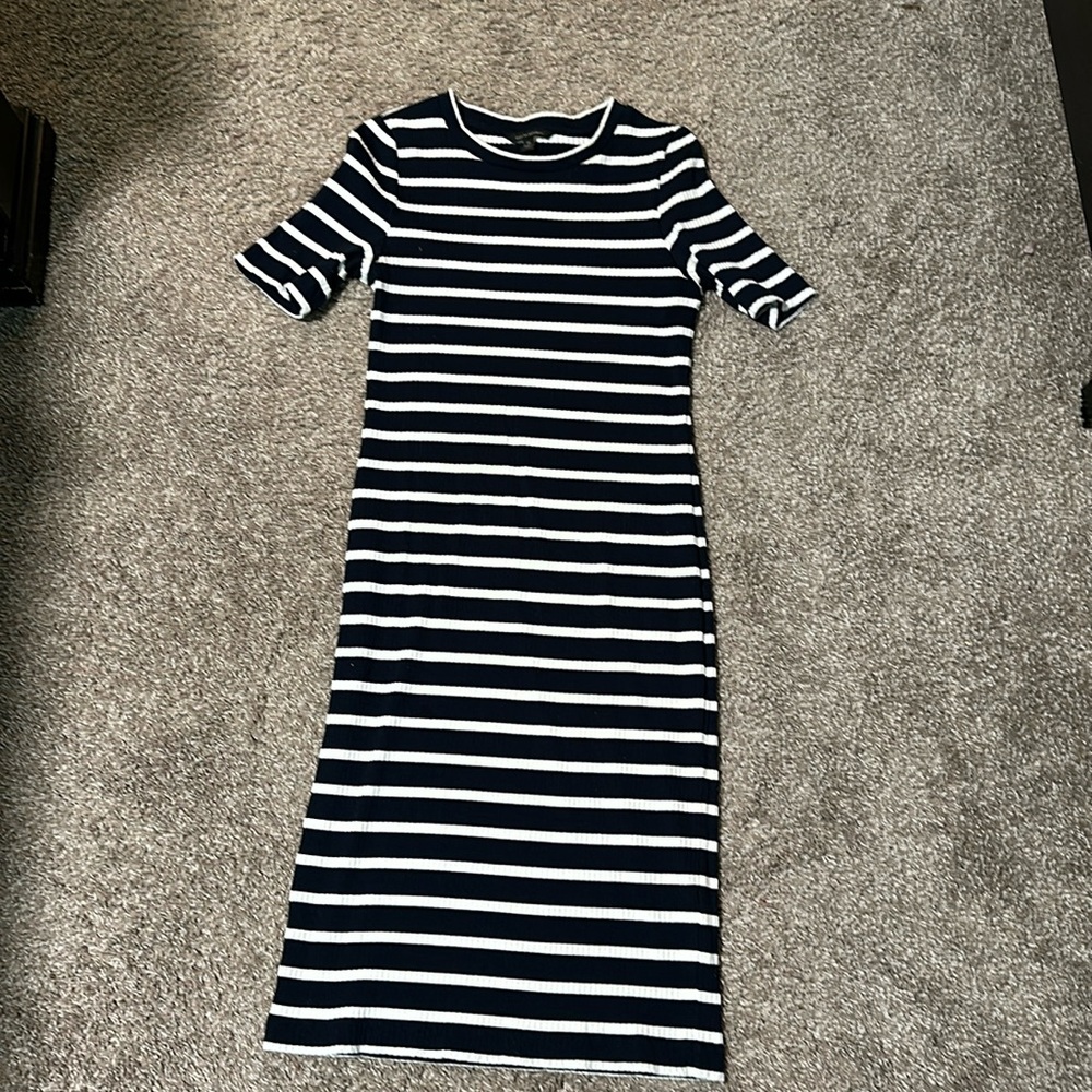 Size Medium Banana Republic Stretch Dress